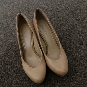 Nude/light brown work heels